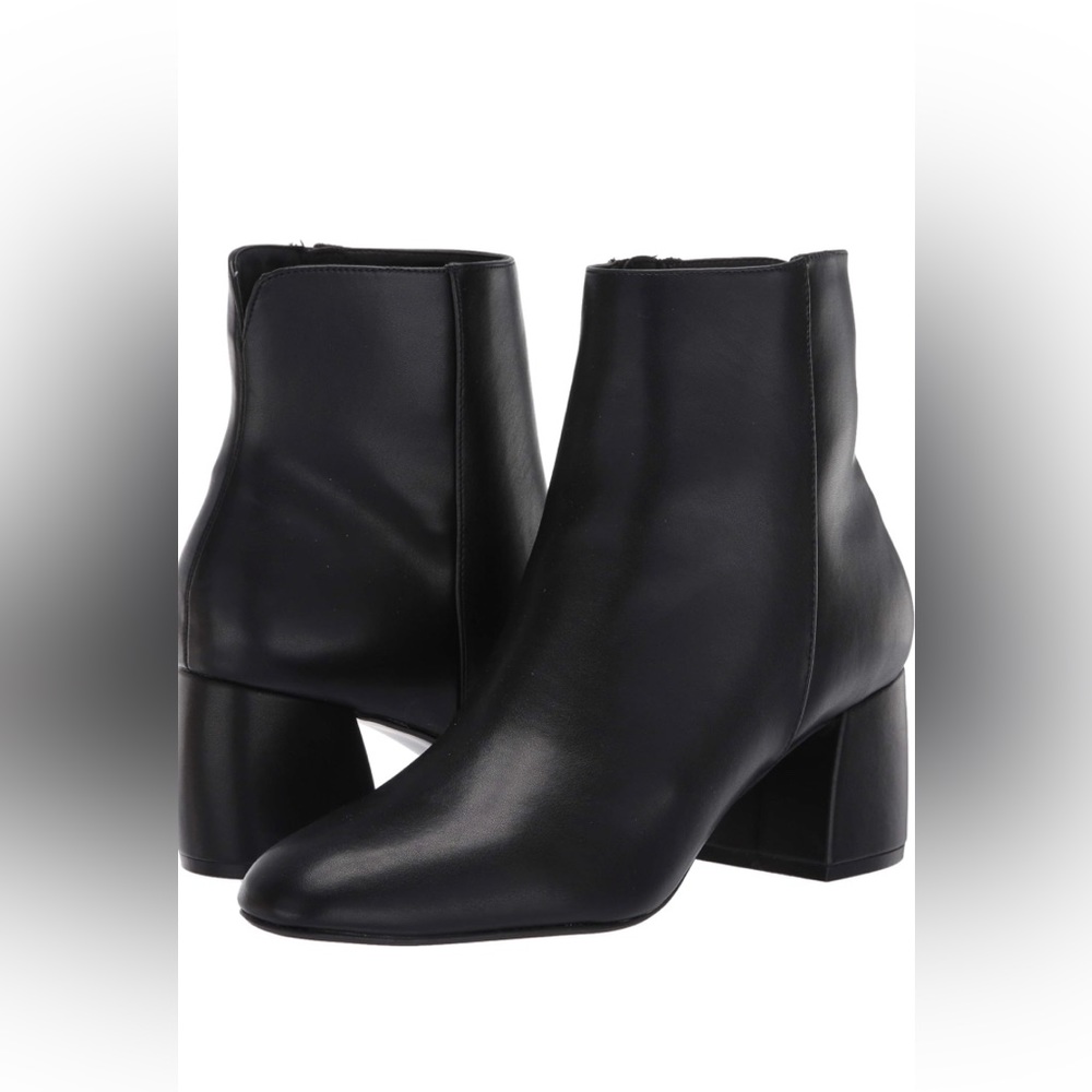 Chinese Laundry Davinna heeled booties